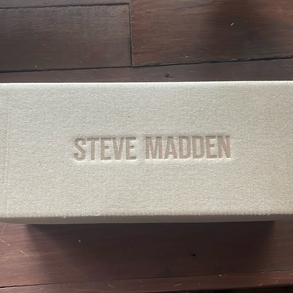 Steve Madden Hadyn Sandals in Cognac Leather Sz 9